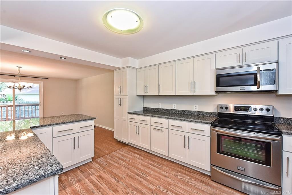 Tega Cay - Residential