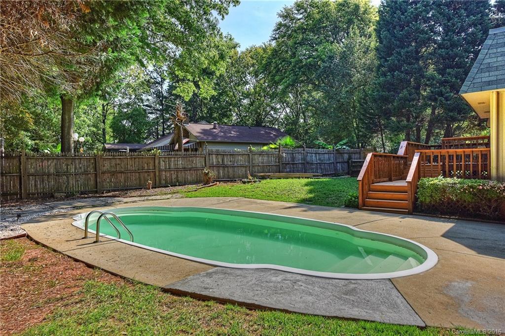 Tega Cay - Residential