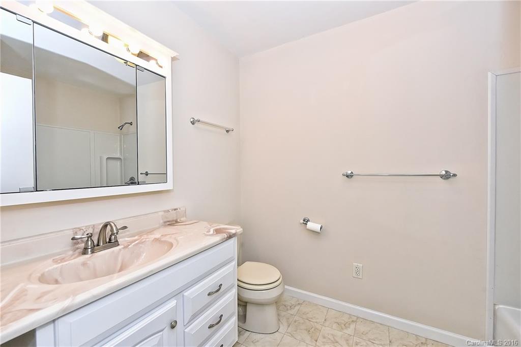 Tega Cay - Residential