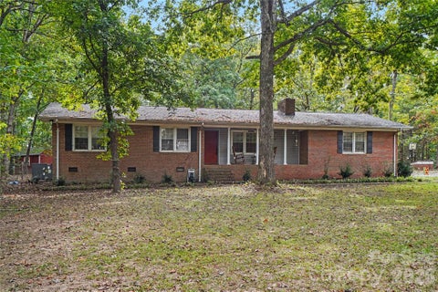 Photo of 1239 Old Pageland Monroe Road, Monroe, NC 28112 (MLS # 4431449)