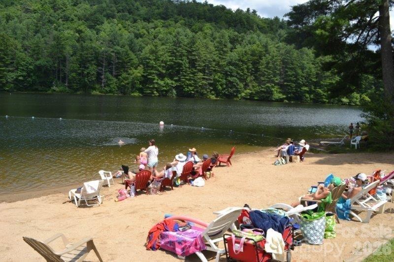 Holly Forest - Residential