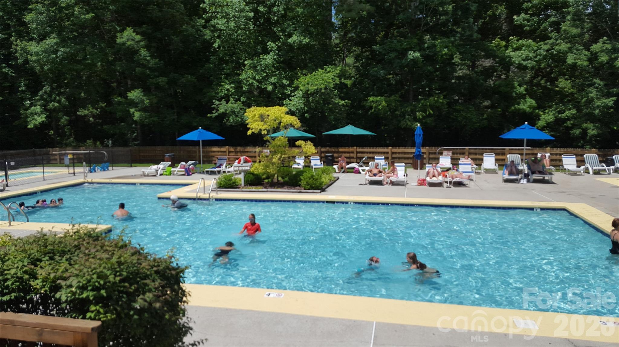 Holly Forest - Residential