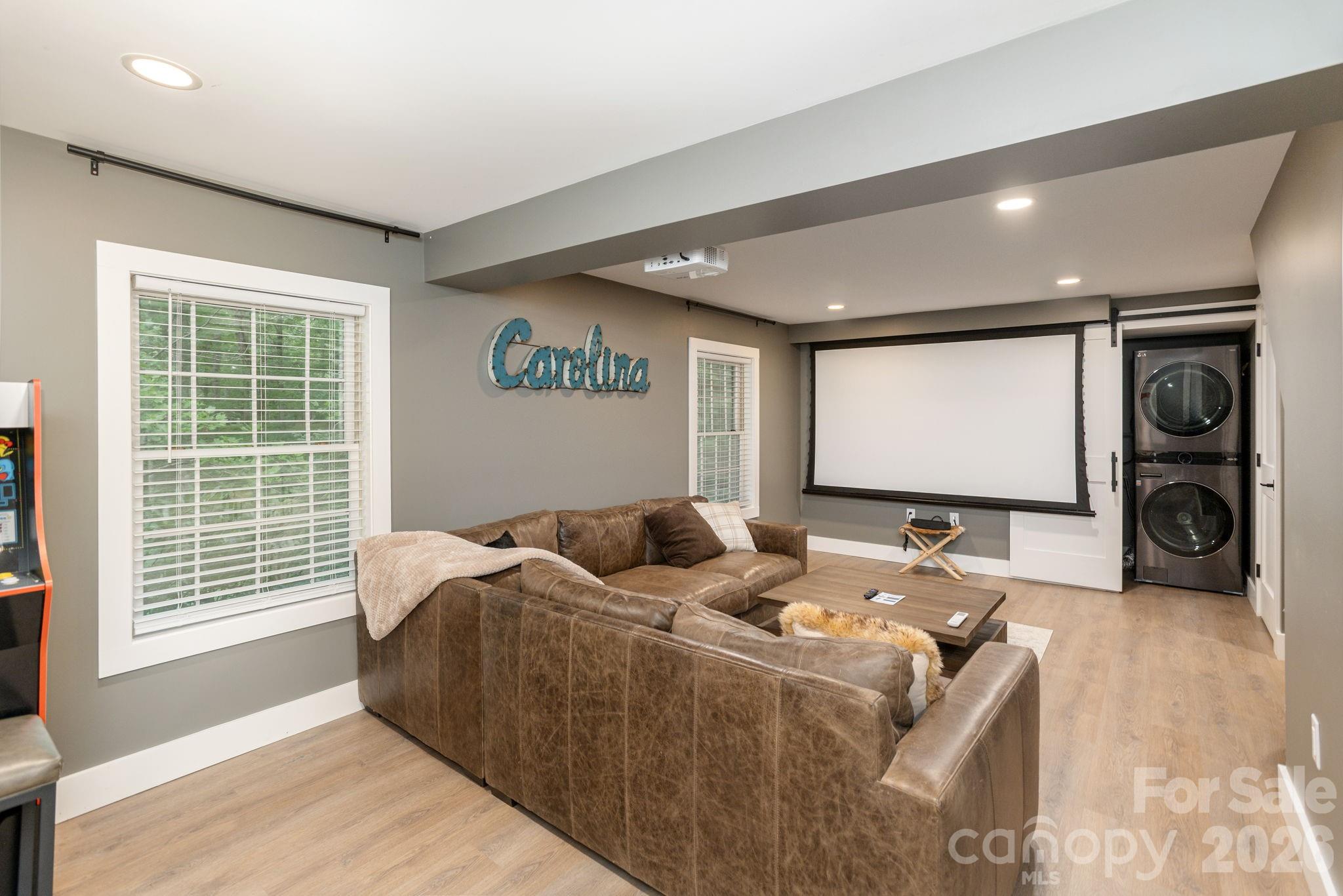 Holly Forest - Residential