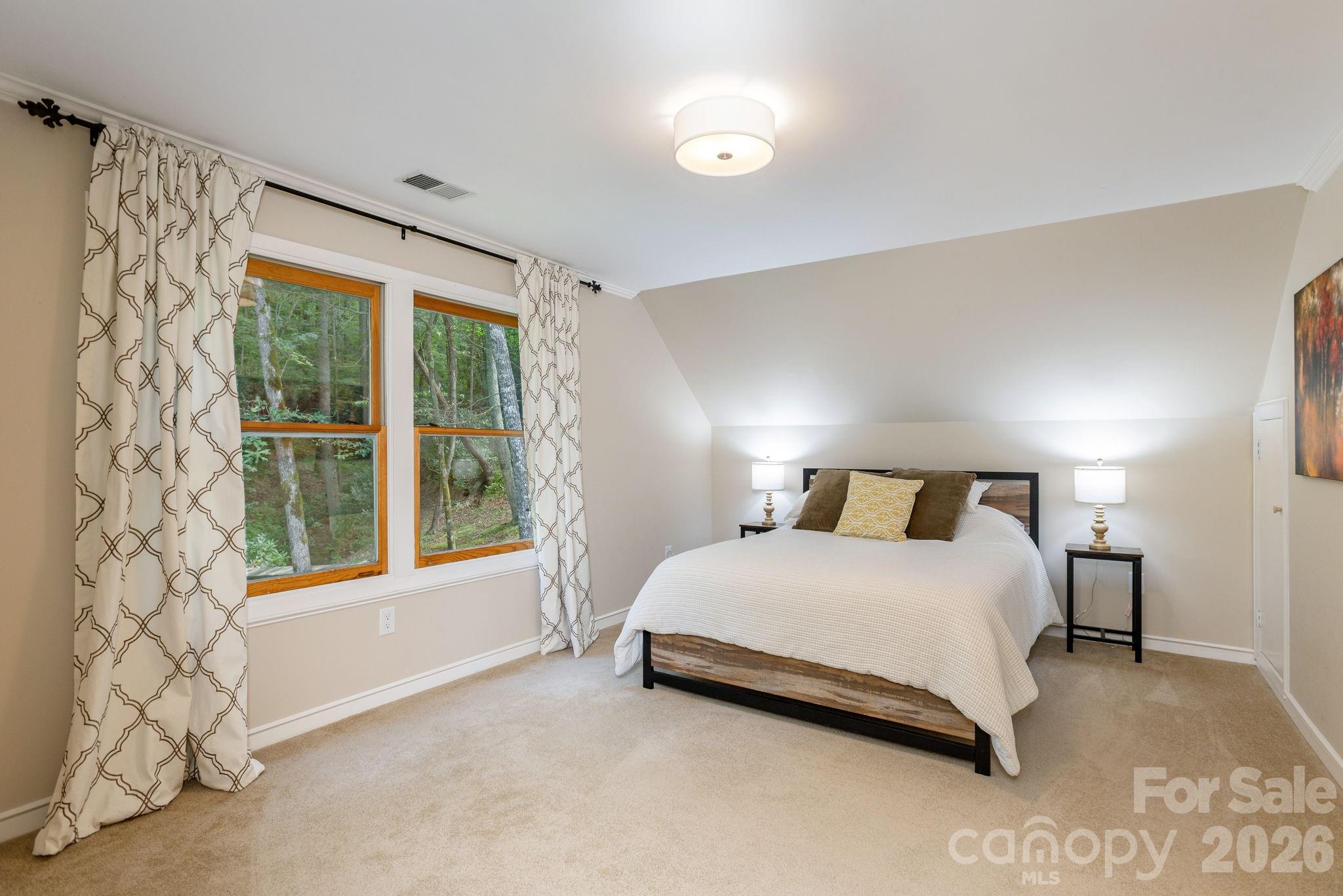 Holly Forest - Residential