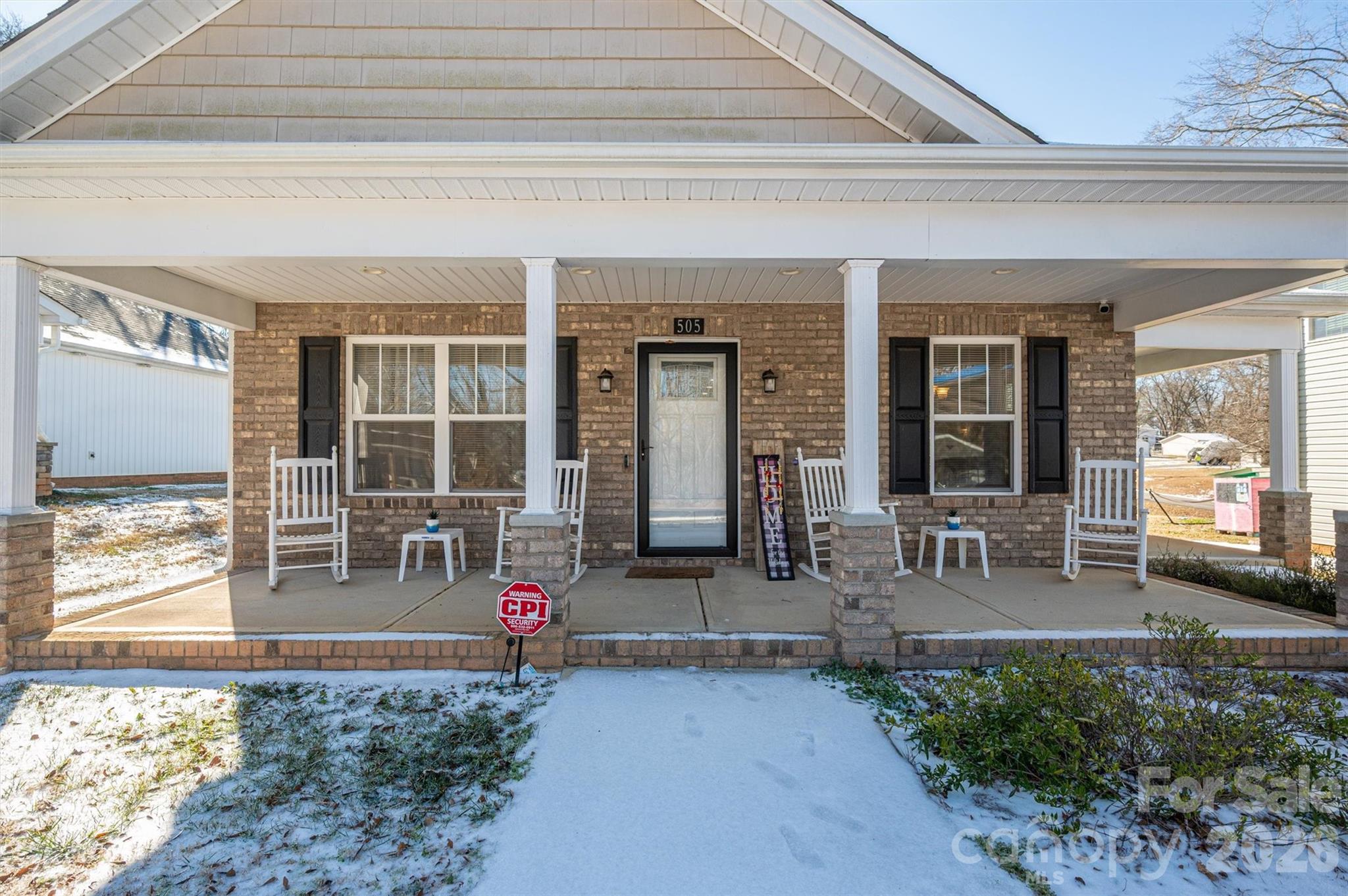 505 E Cloninger Street