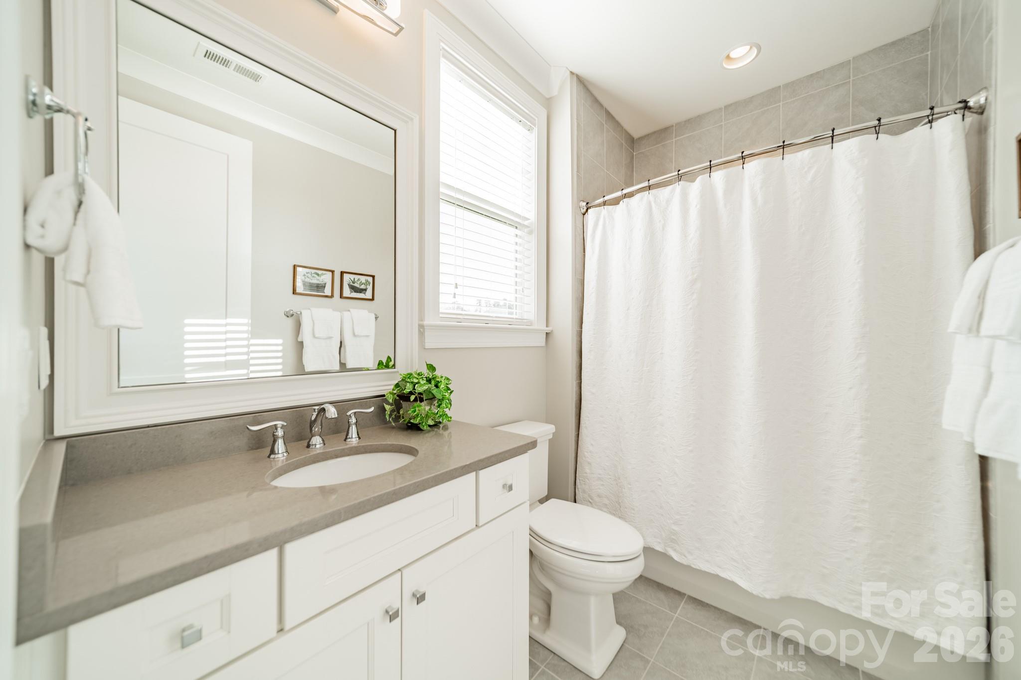 LakeWalk - Residential