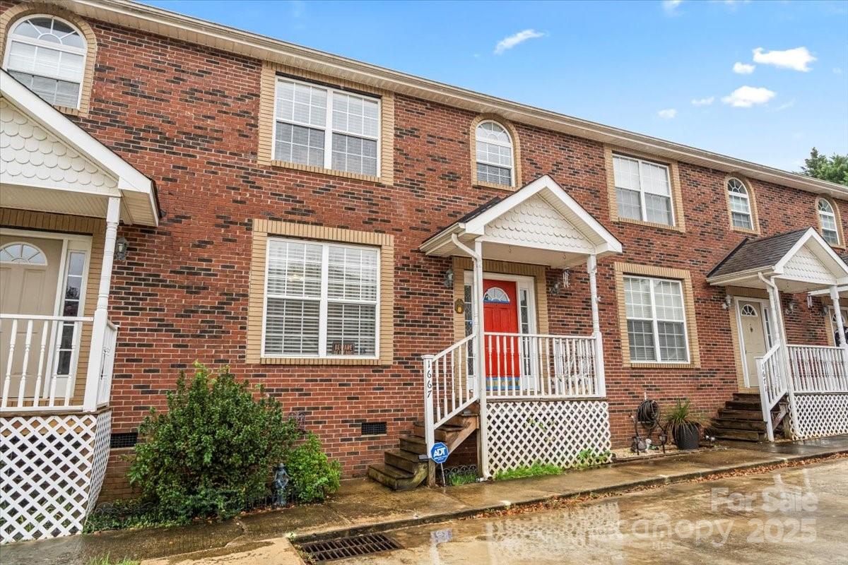 1667 Flintwood Drive