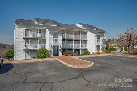 Photo for 180 Kings Grant Drive 204/205/206