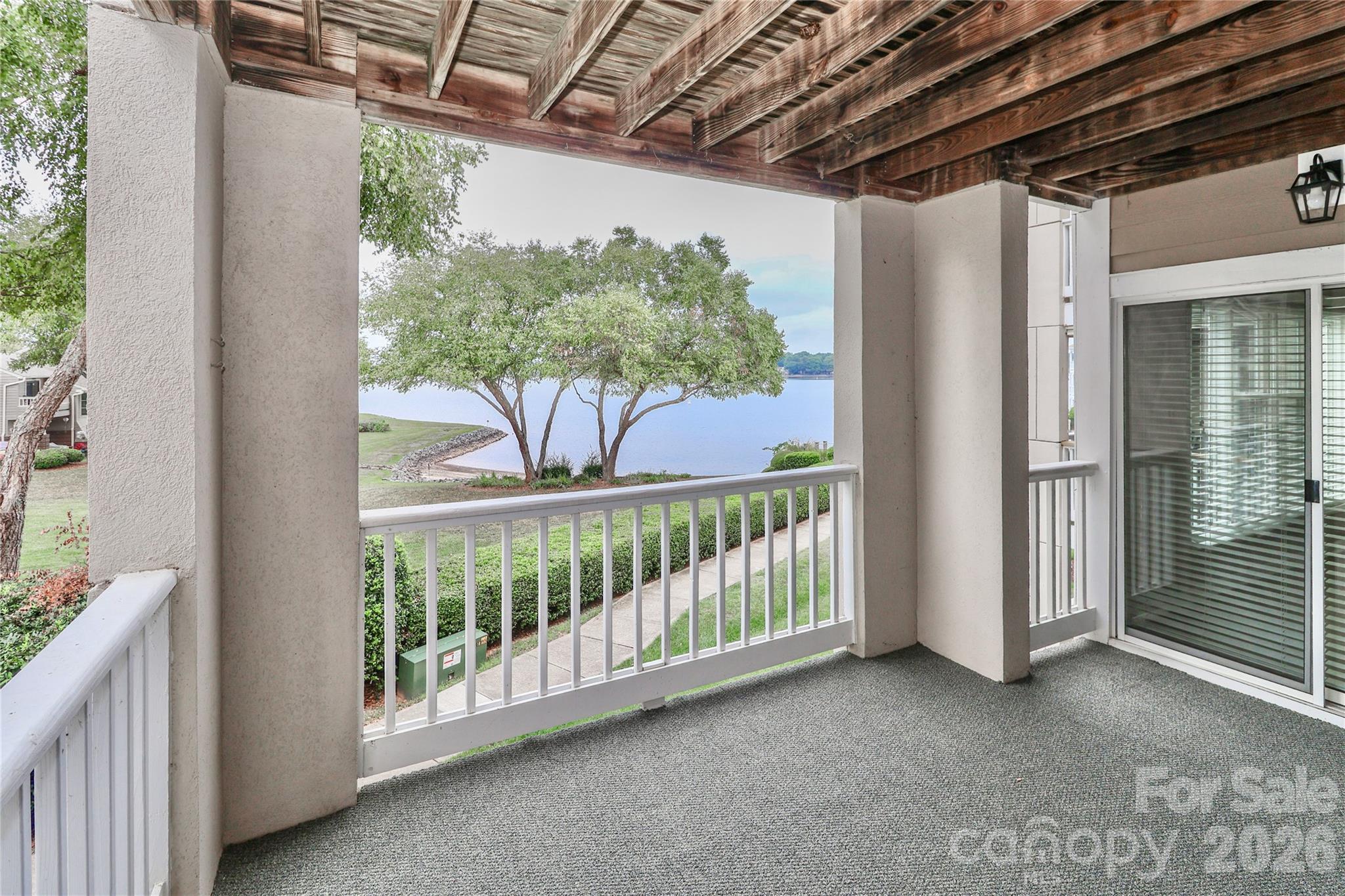 Vineyard Point - Residential