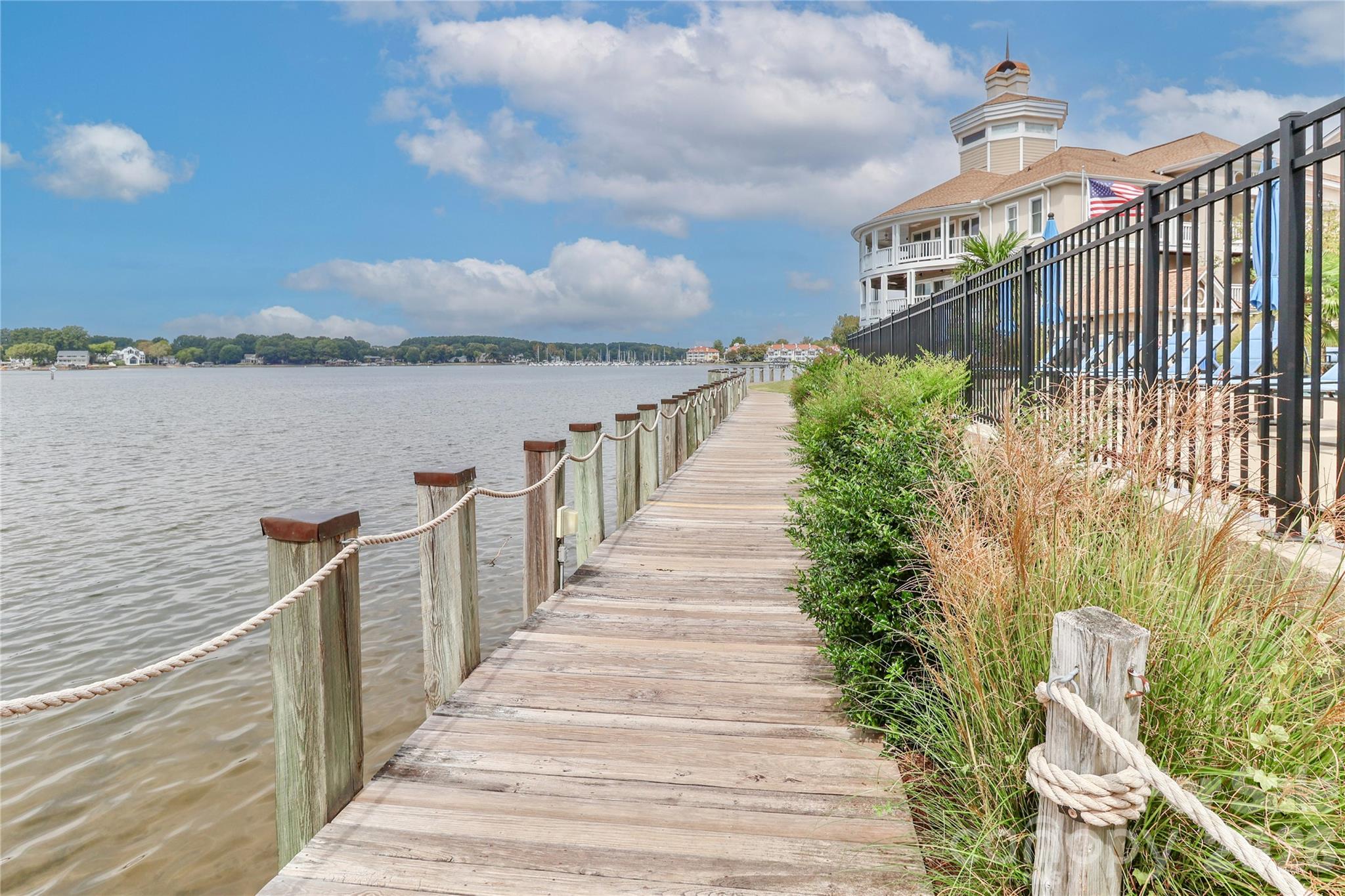 Vineyard Point - Residential