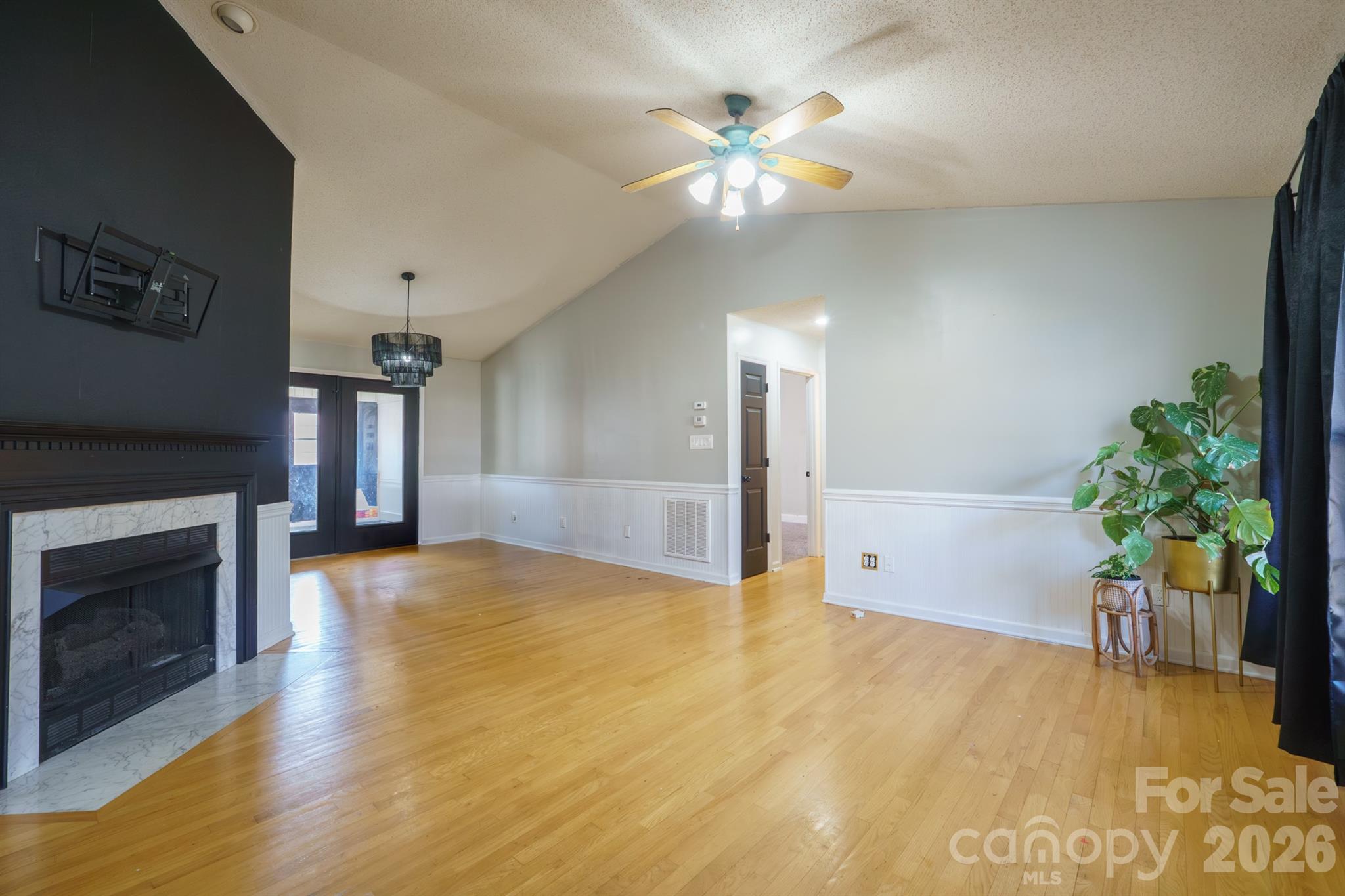 Monticello Heights - Residential