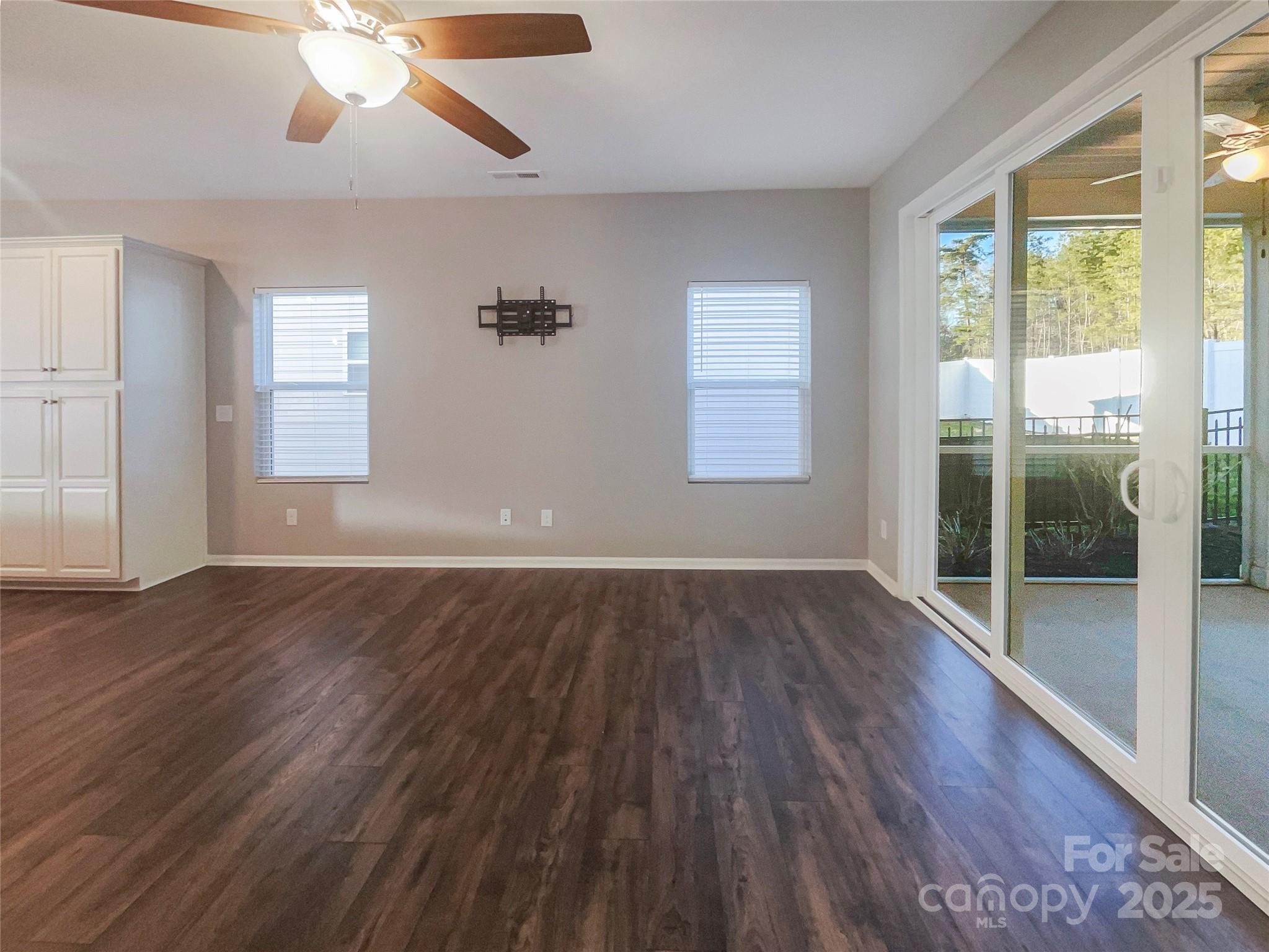 Edgewater - Residential