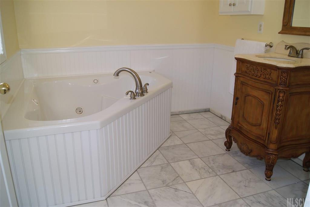 Pine Creek - Residential