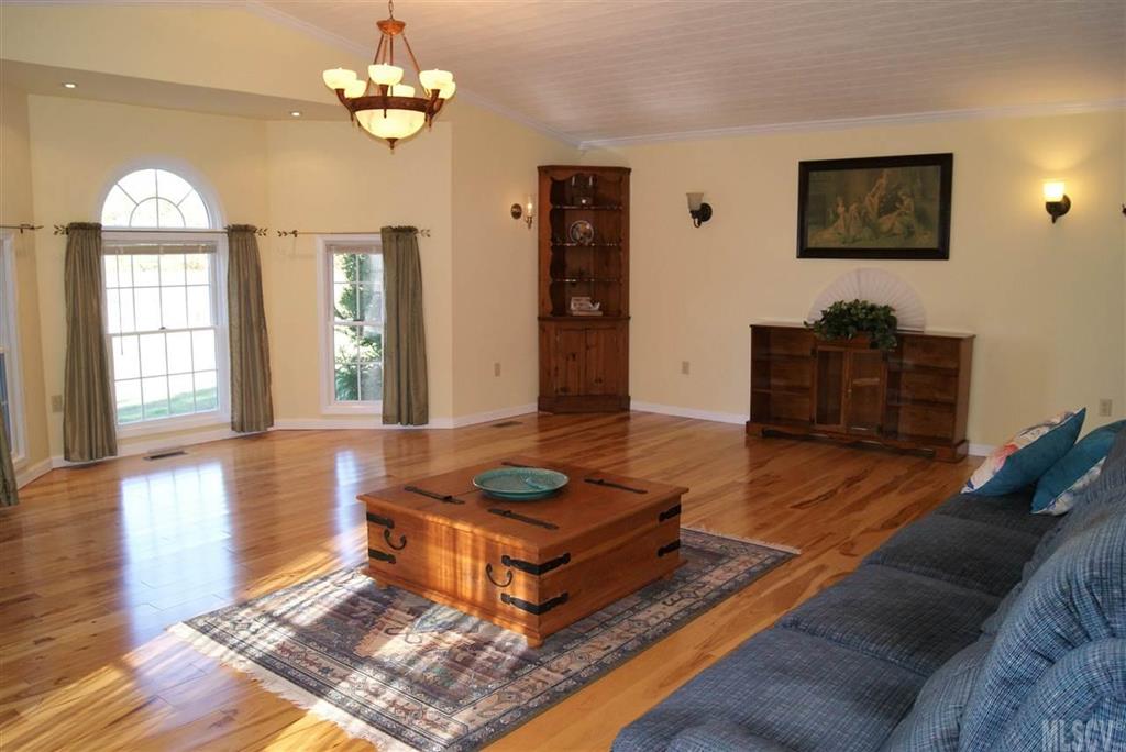 Pine Creek - Residential