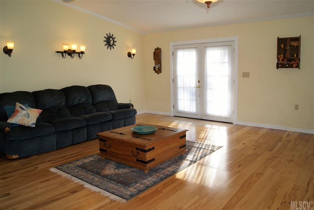 Pine Creek - Residential