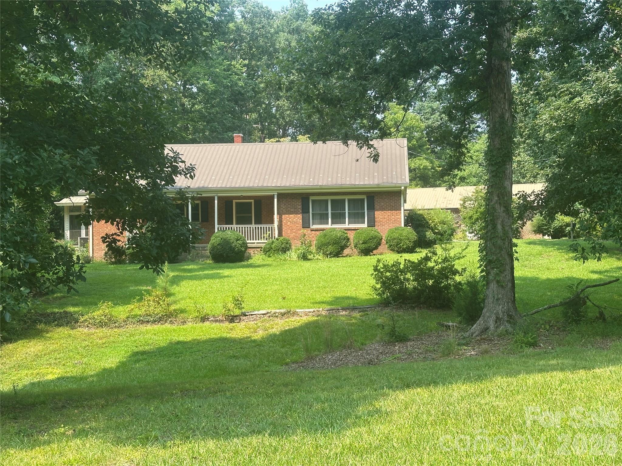 3250 Mount Pleasant Road S