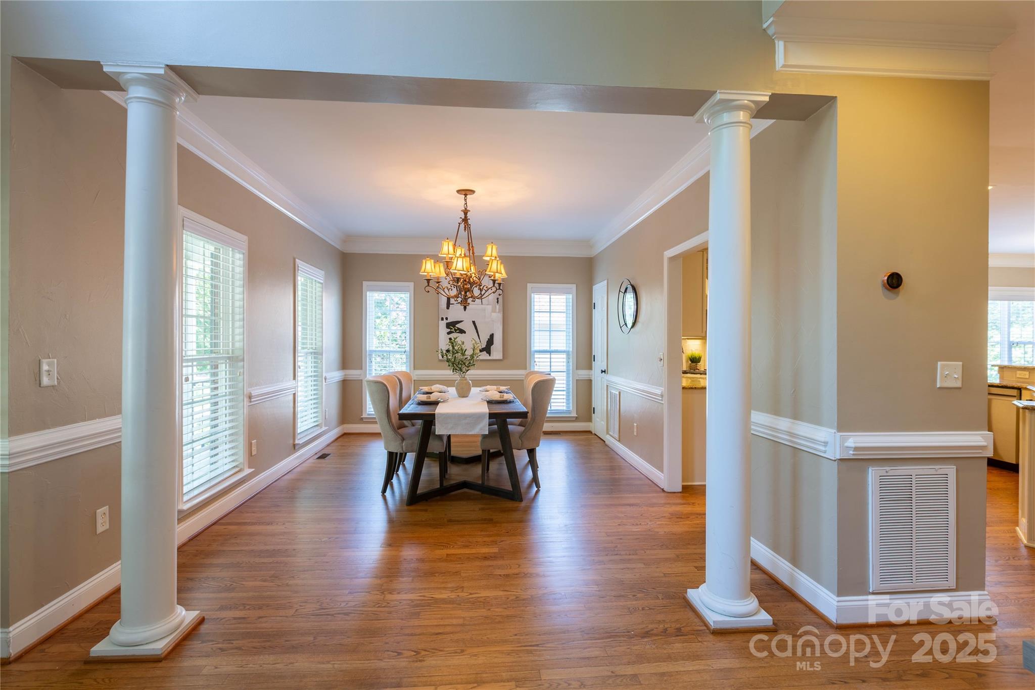 1009 Brookline Drive