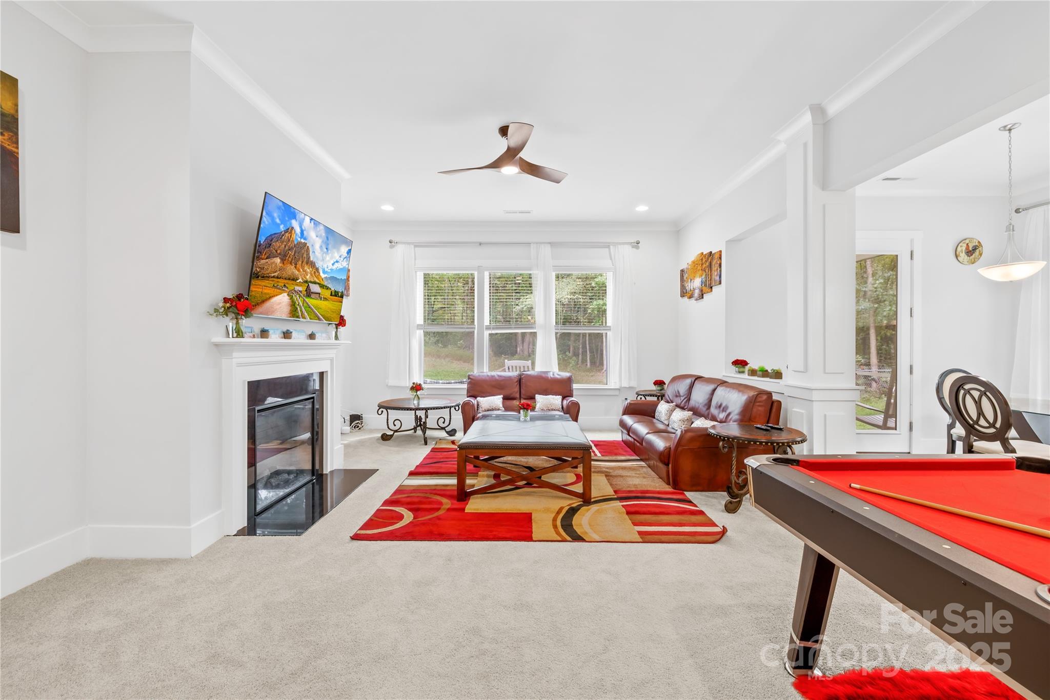 1727 grace Lane