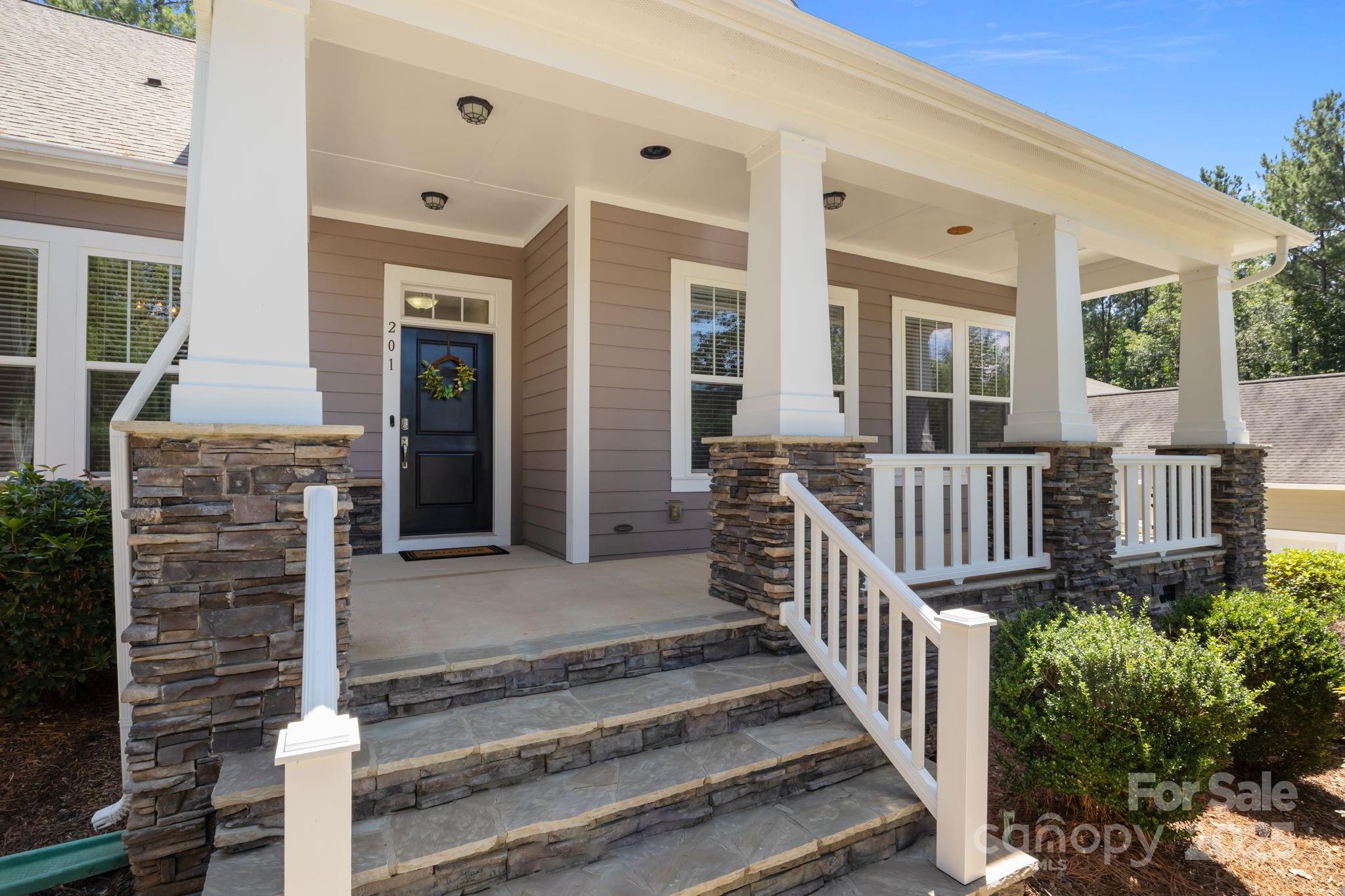 201 Heron Cove Drive