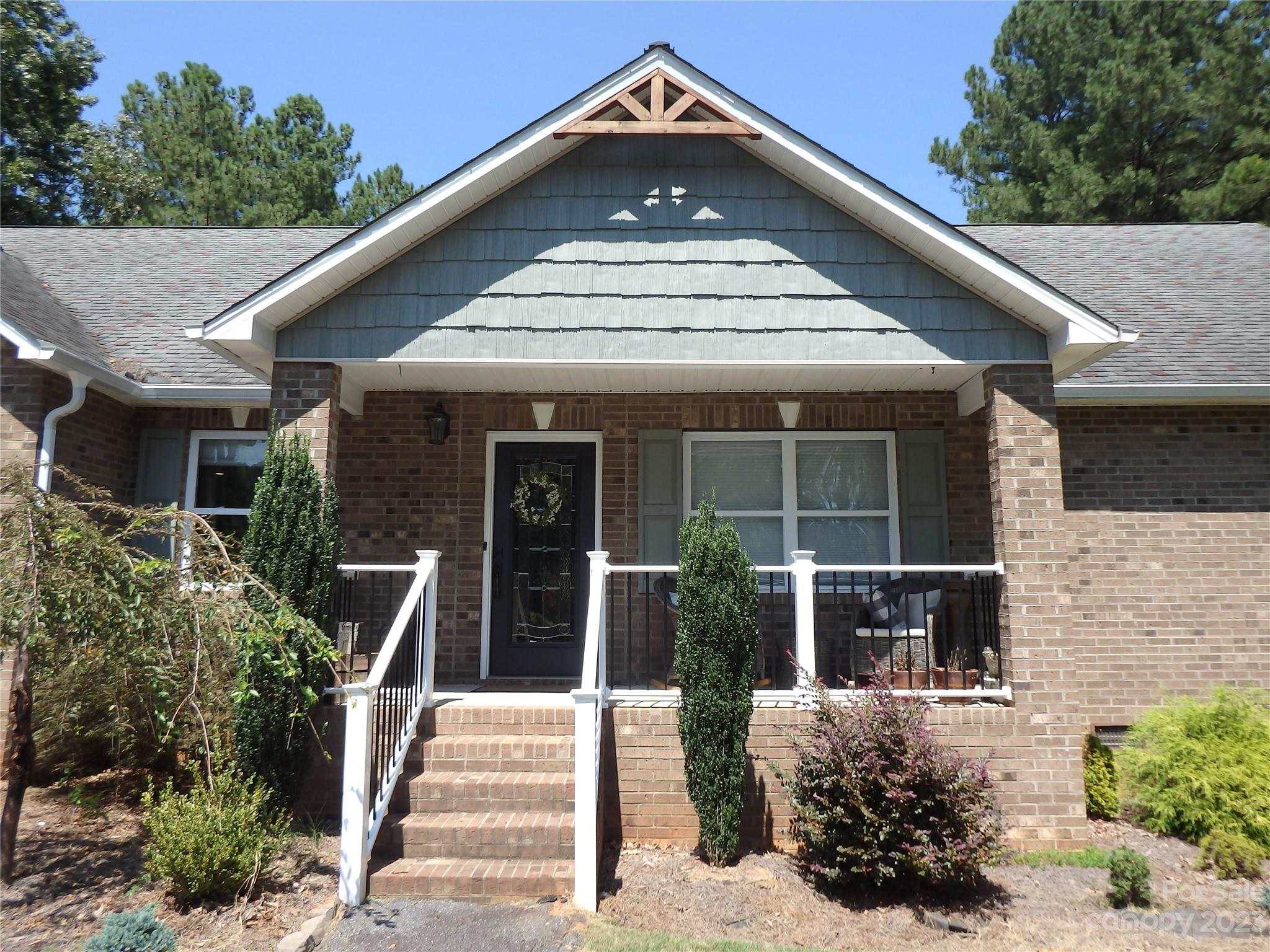 Anchors Landing - Residential