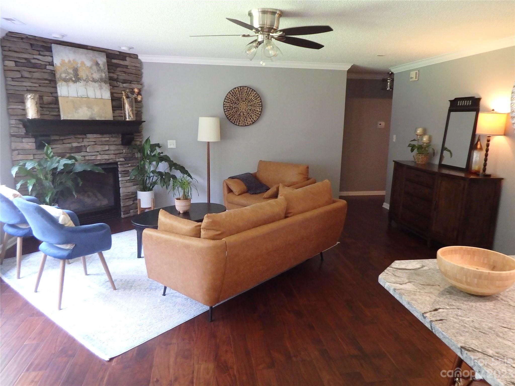 Anchors Landing - Residential