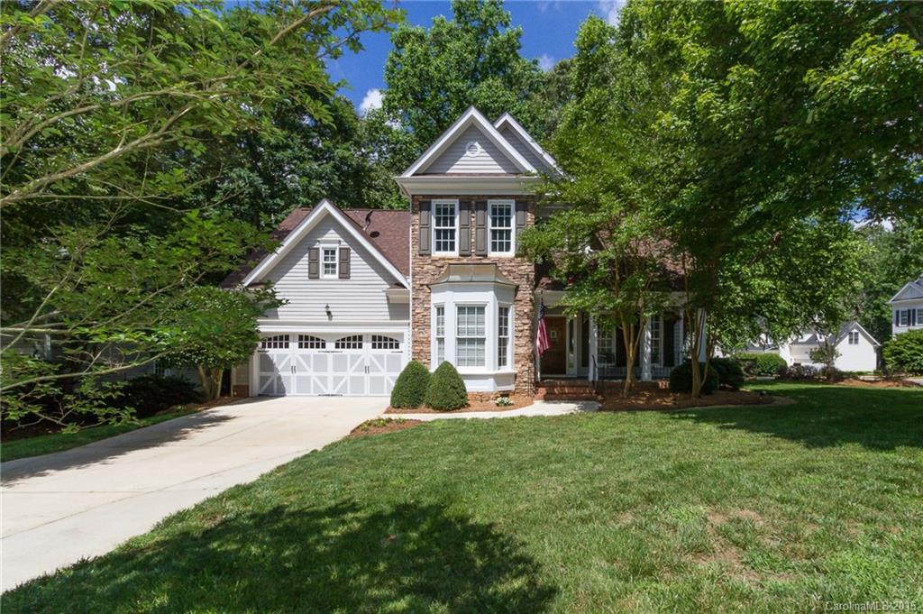 The Oaks On Providence - Residential