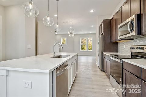842 Van Every Street Charlotte NC 28205