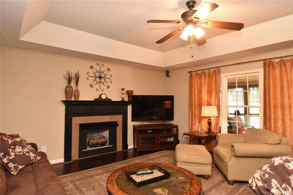 Thornblade - Residential