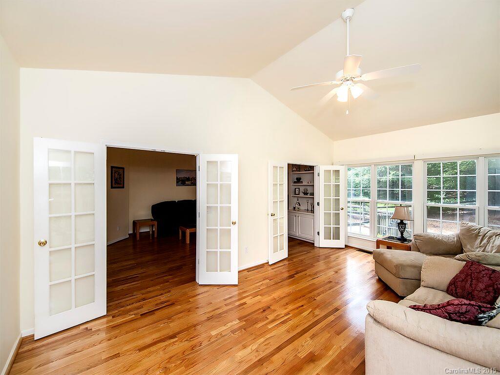 Knightsbridge - Residential