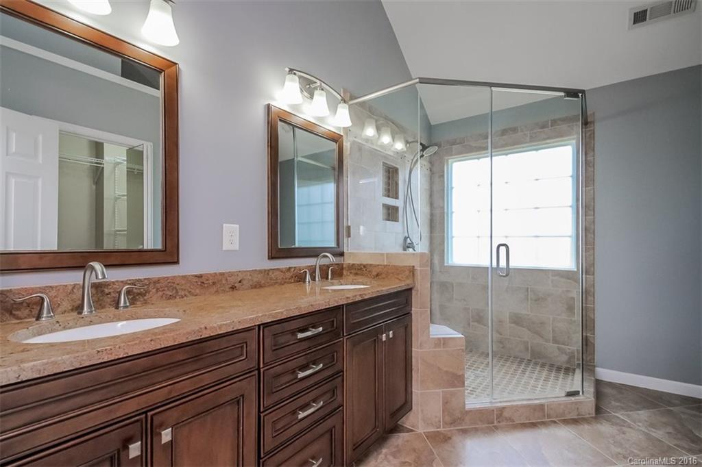 Curtis Pond - Residential