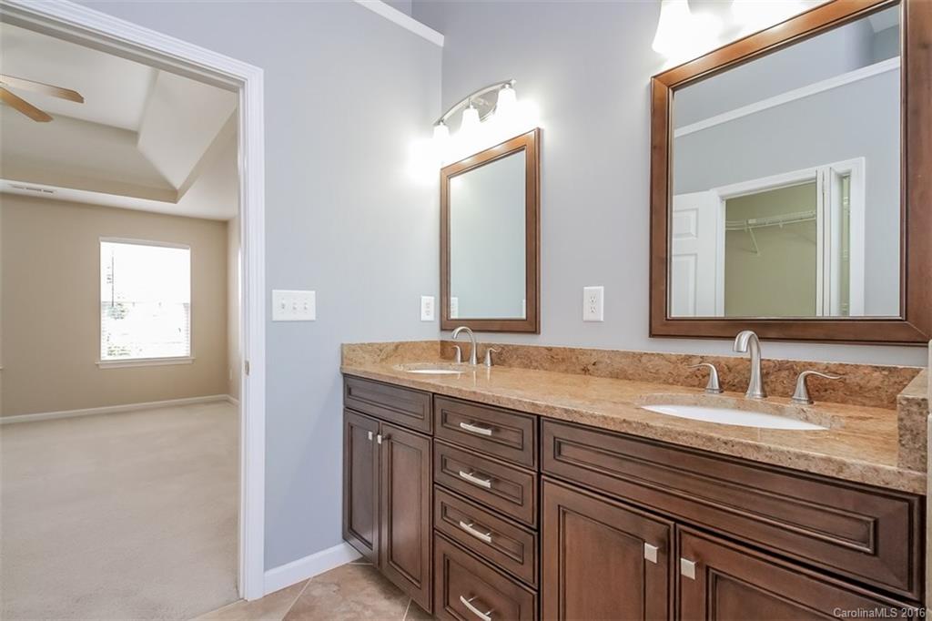 Curtis Pond - Residential