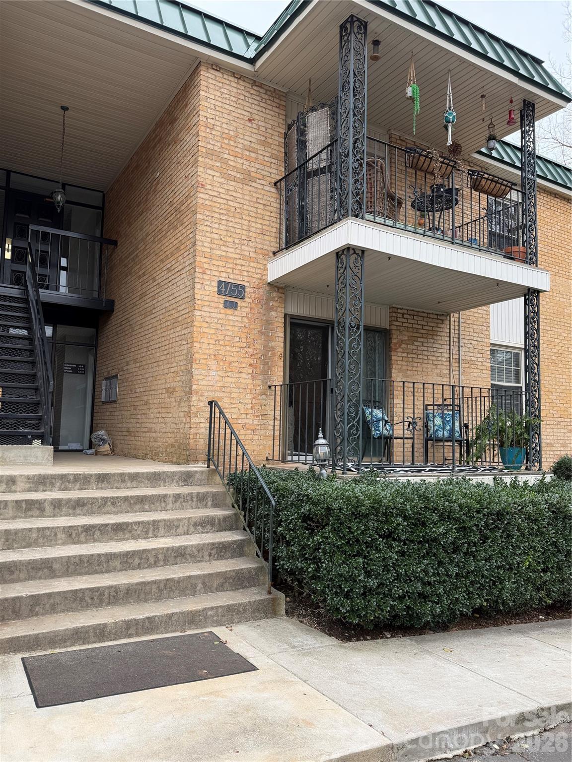 Franciscan Terrace - Residential