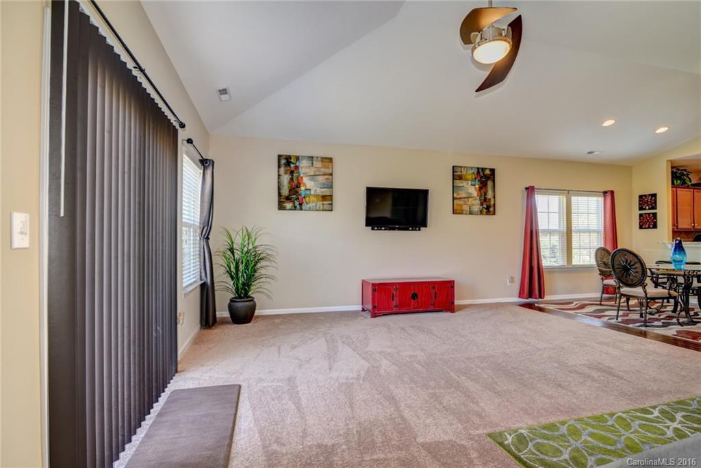 Mill Creek Falls - Residential