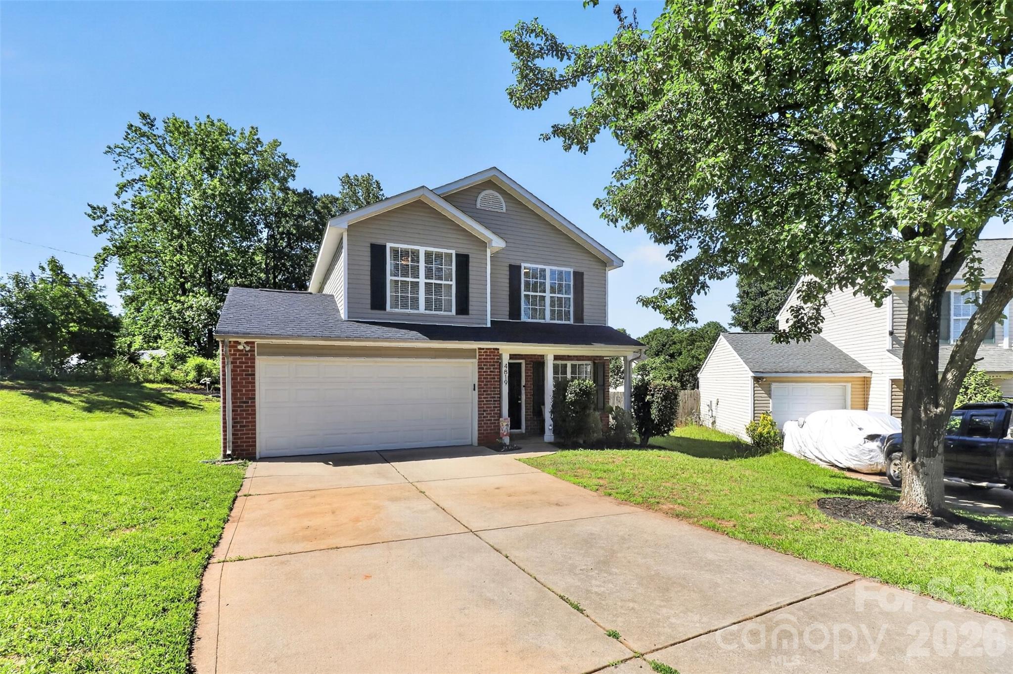 4819 Hopewood Lane