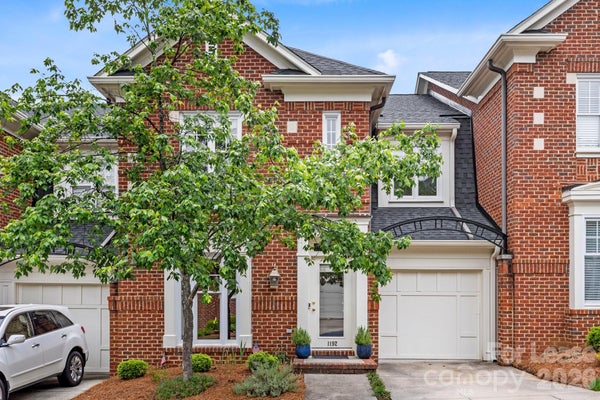 1192 HAMPTON GARDENS LN, CHARLOTTE, NC 28209 - Image 45fe9c799baffac4ac74b41740e0c8d4/3072549768