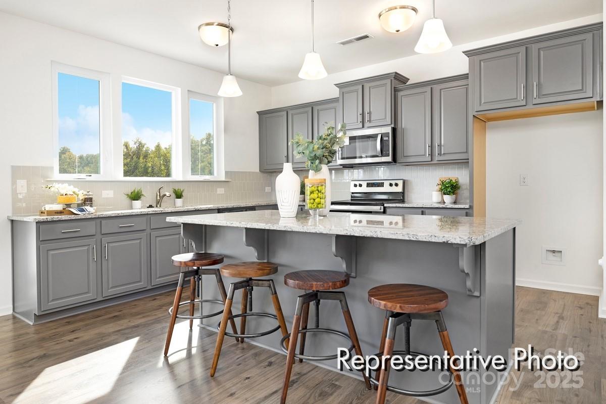 1027 Gondola Road 23Ap