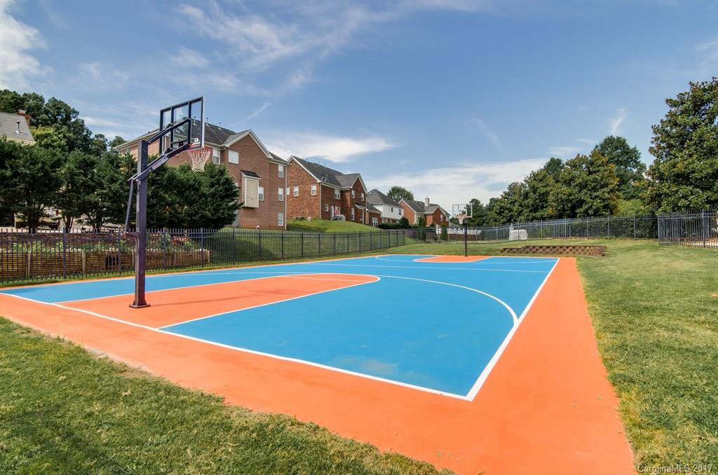 Oak Park - Residential