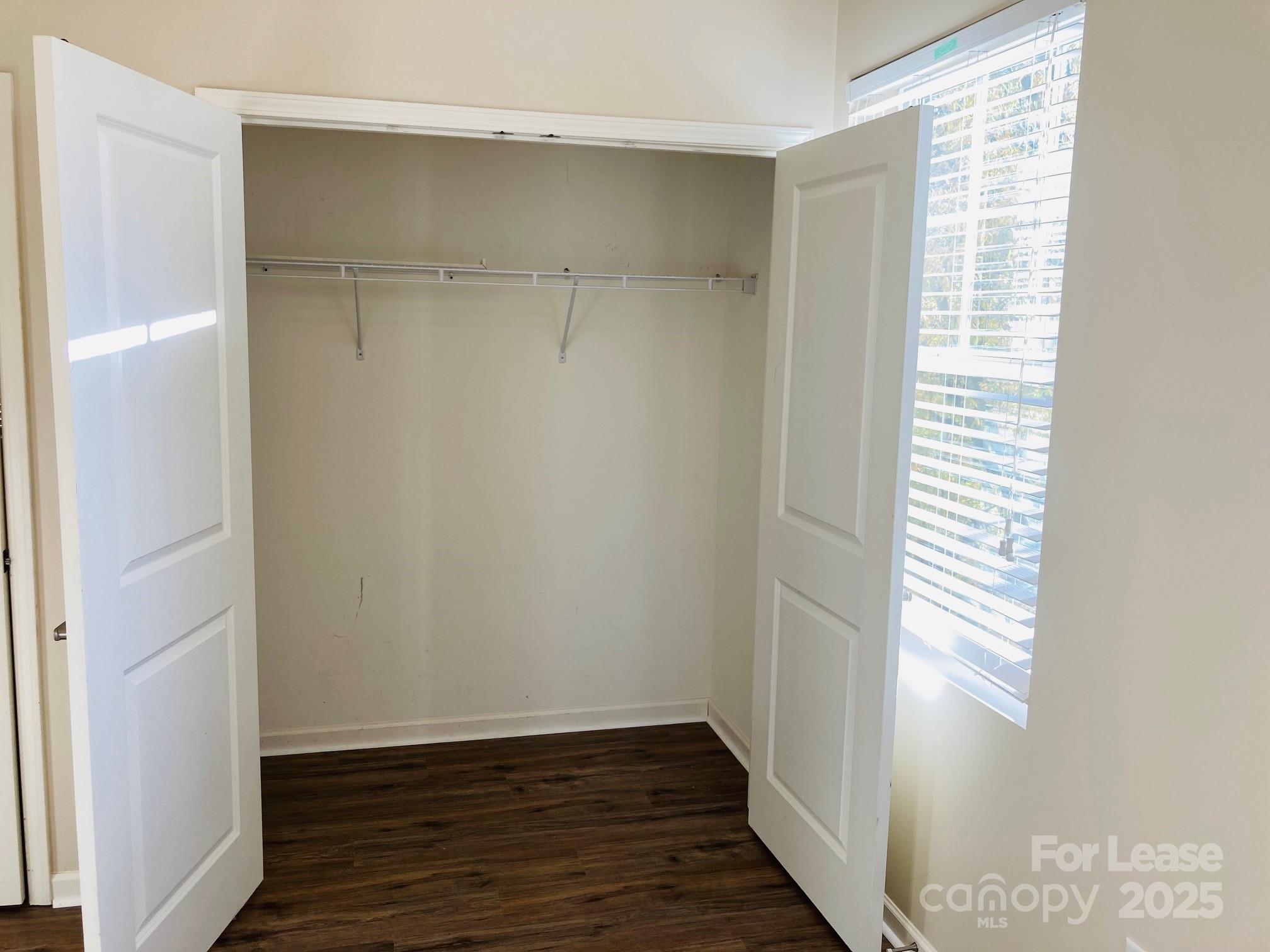 Oakhurst - Residential Lease