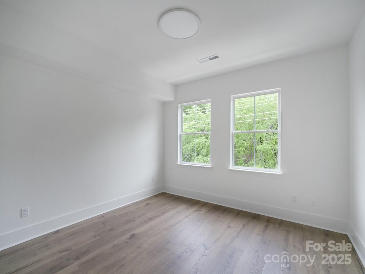 Elizabeth - Residential