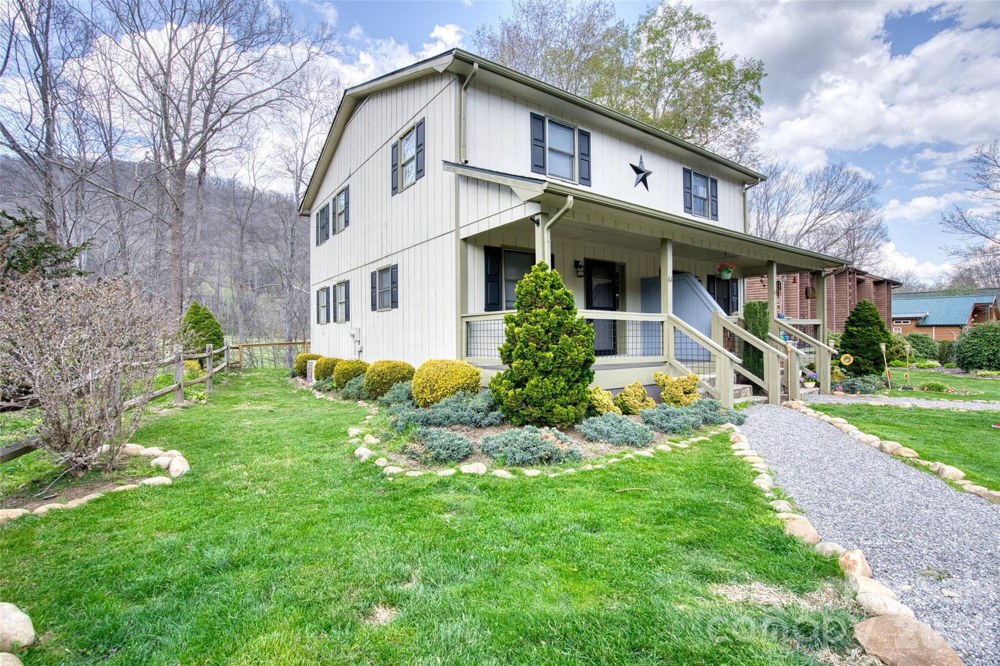 61 Riverside Villa Drive