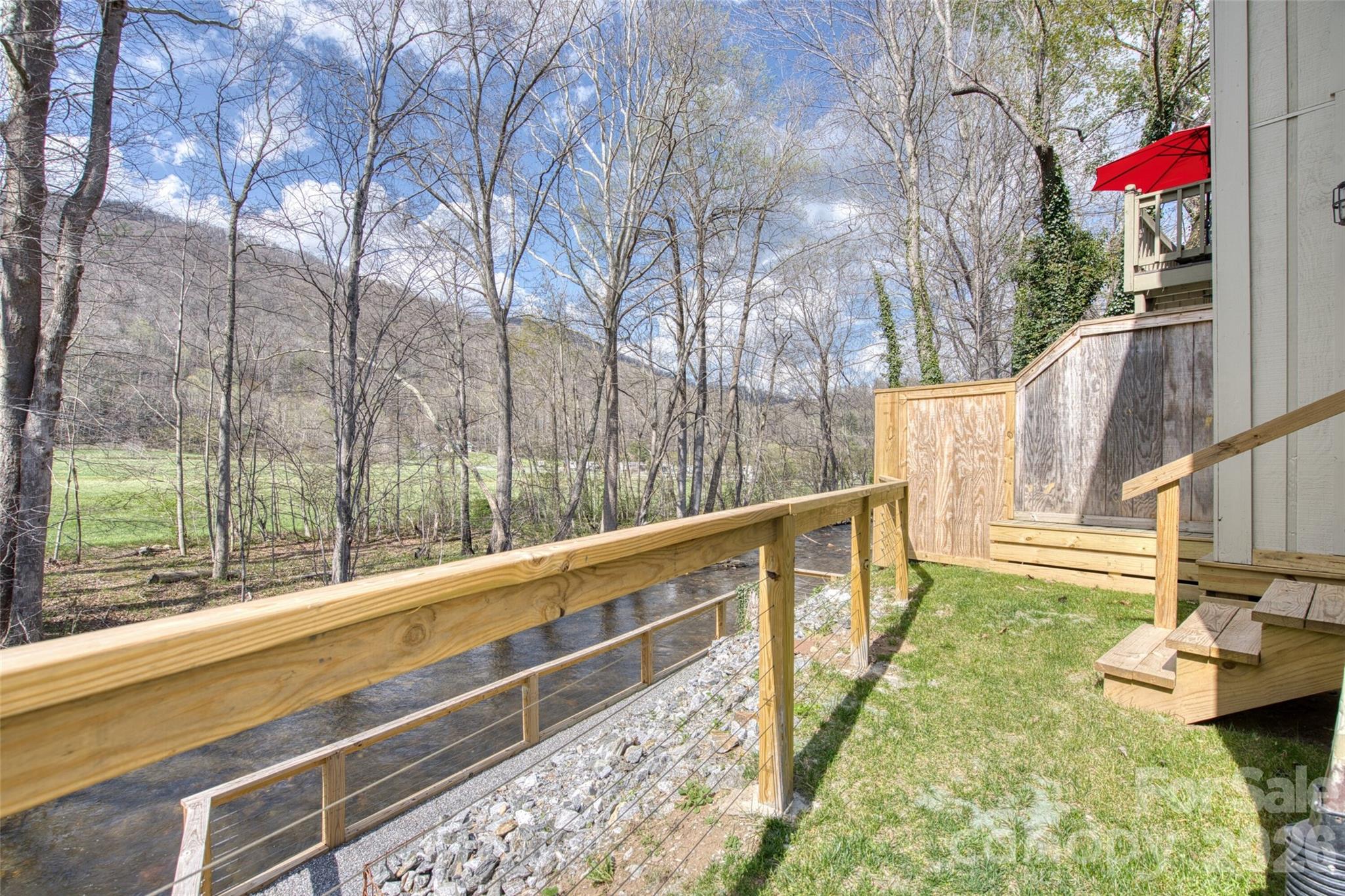 61 Riverside Villa Drive