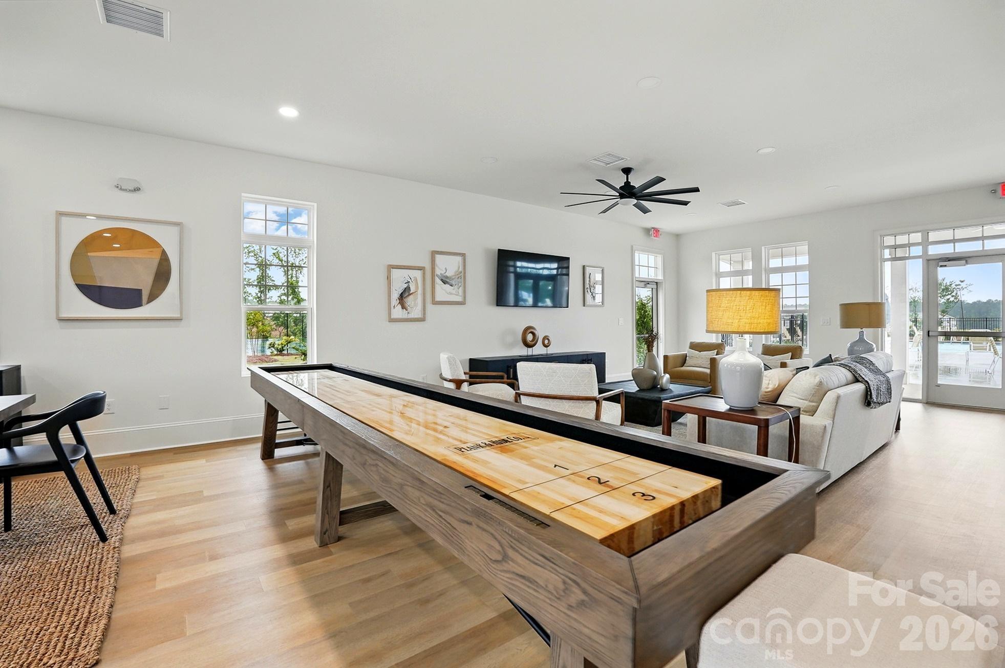 Laurelbrook - Residential