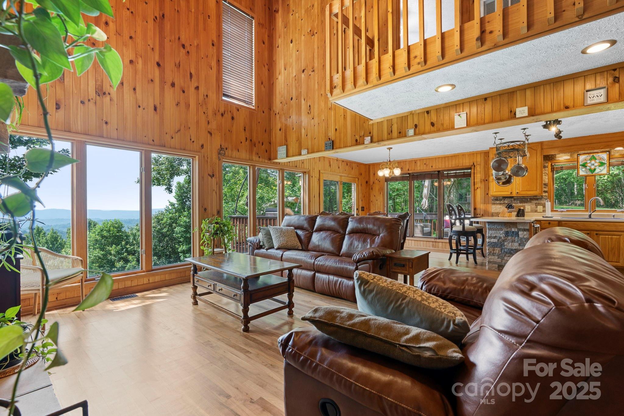4415 Laurel Ridge Drive