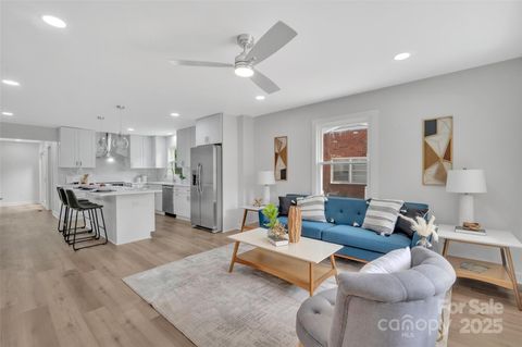 1829 Jennings Street Charlotte NC 28216