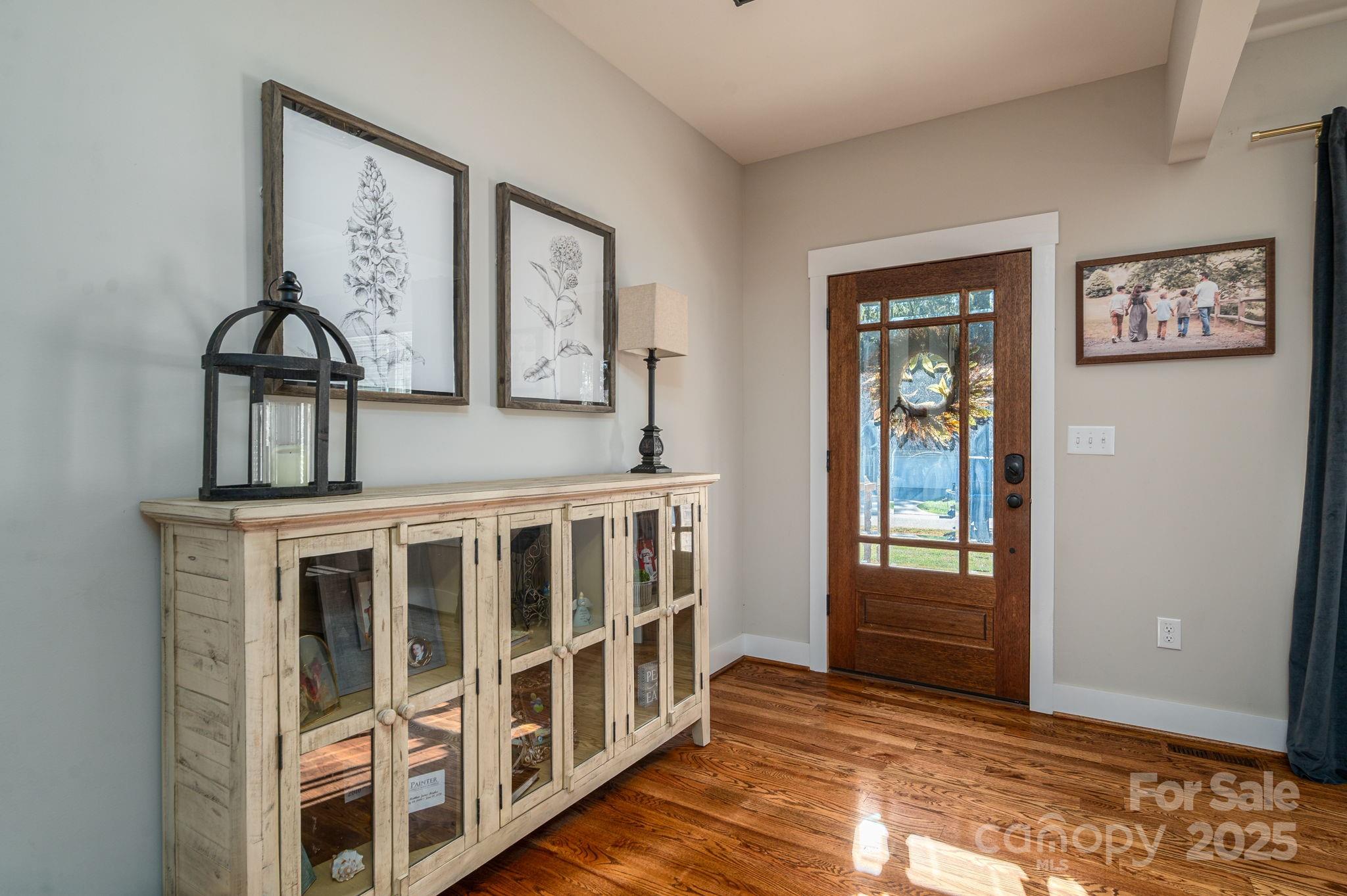 7190 Sparrow Lane