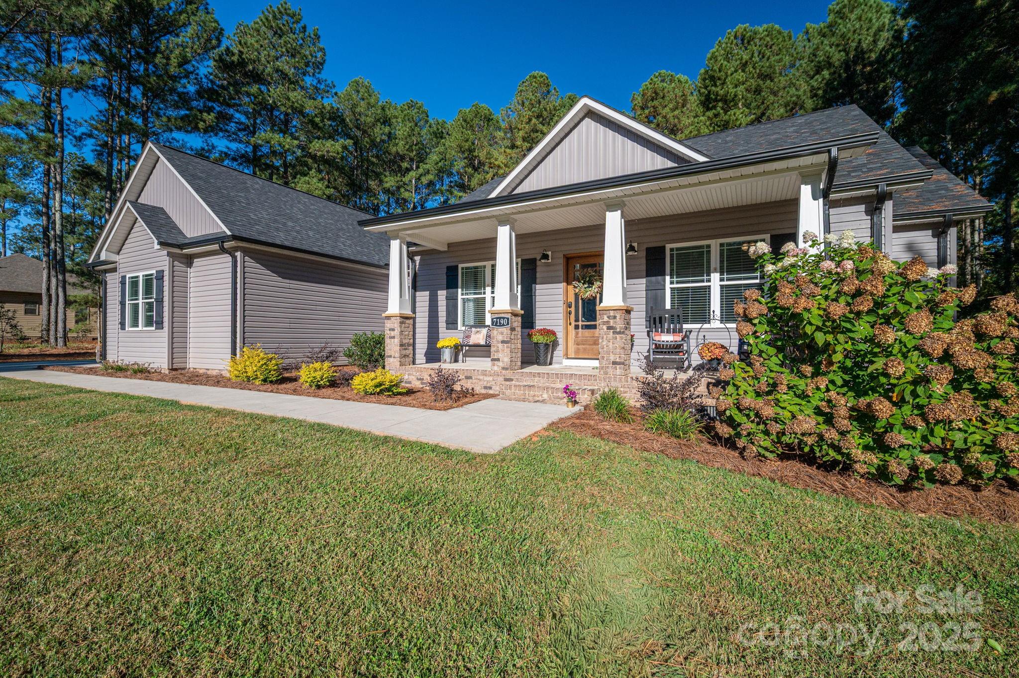 7190 Sparrow Lane