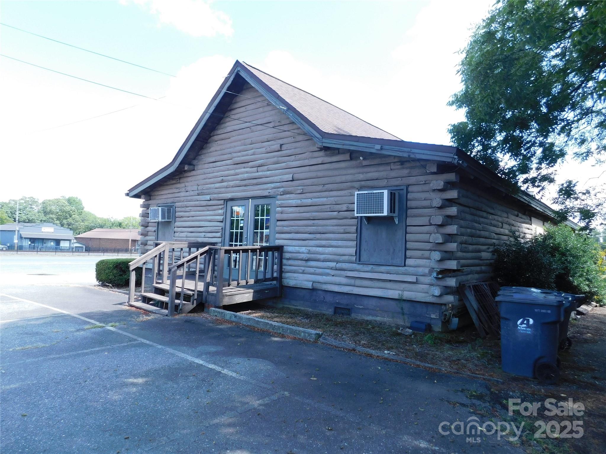 119 N Main Street