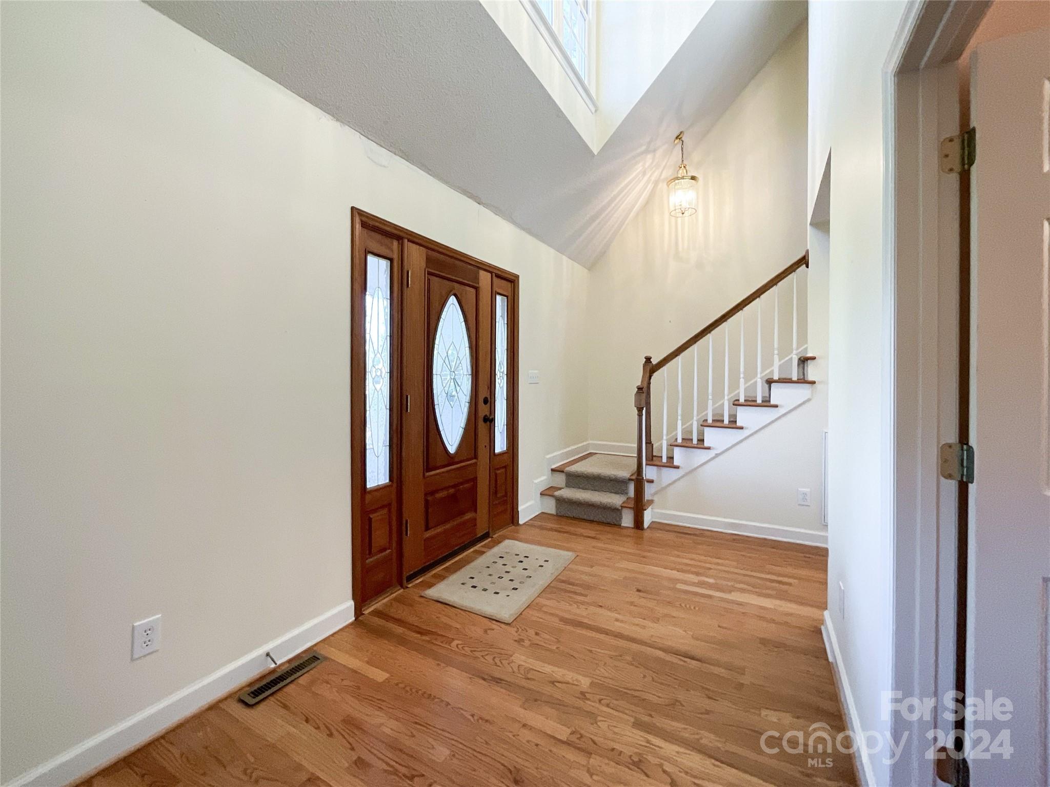 3018 Castlebrook Drive