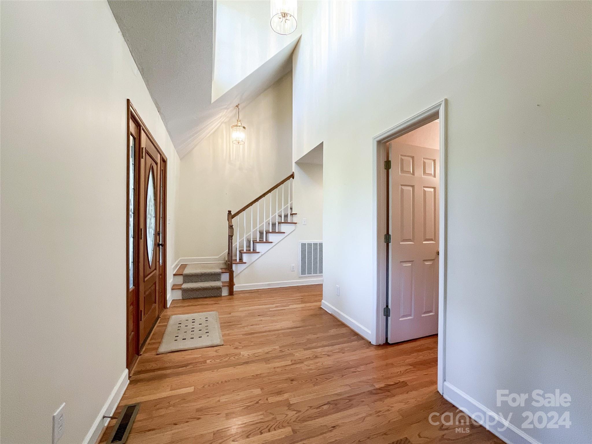 3018 Castlebrook Drive
