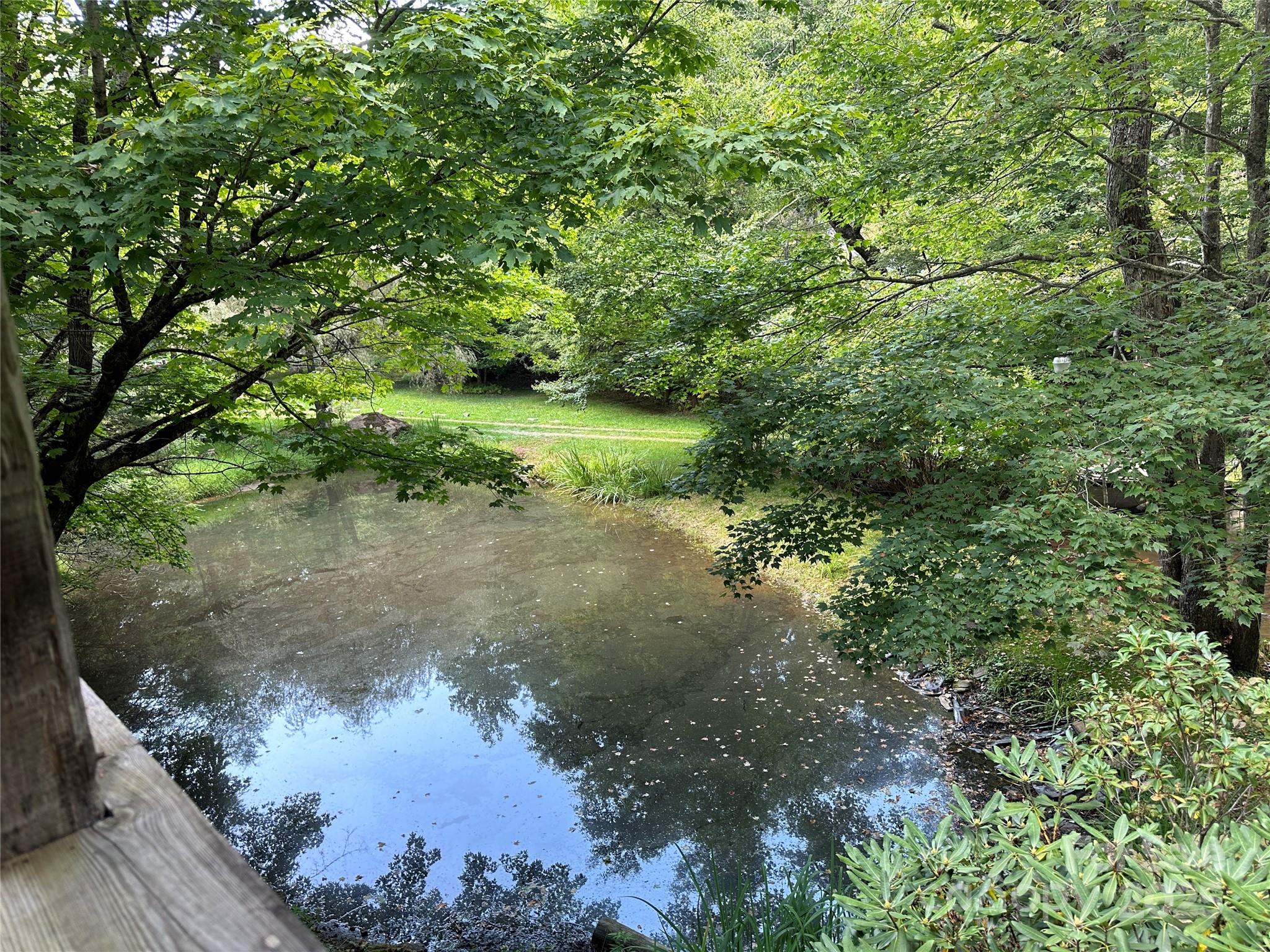 Boone, North Carolina 28607, United States, 3 Bedrooms Bedrooms, ,4 BathroomsBathrooms,Residential,Active,30128